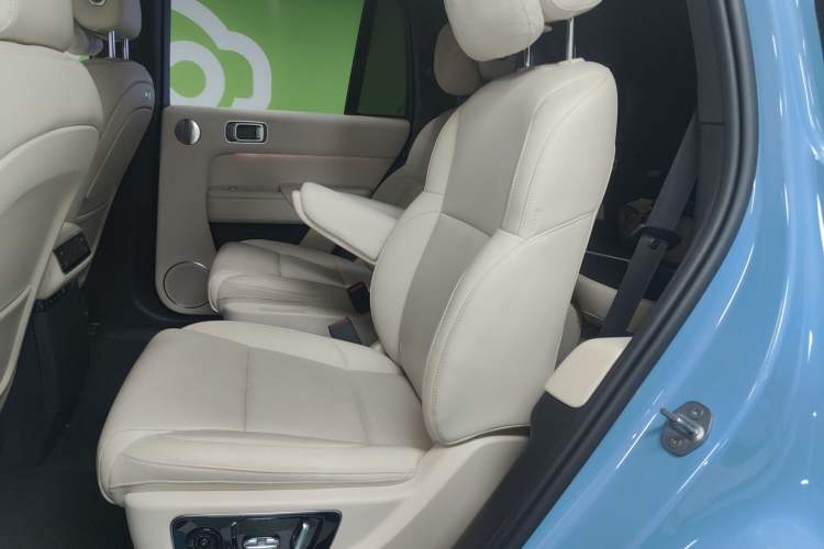 Used Li Auto L8 2024 Max
