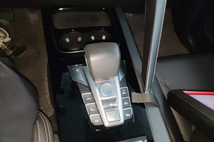 Used BYD Song Pro 2019 1.5T Automatic Prestige Model Gear Lever