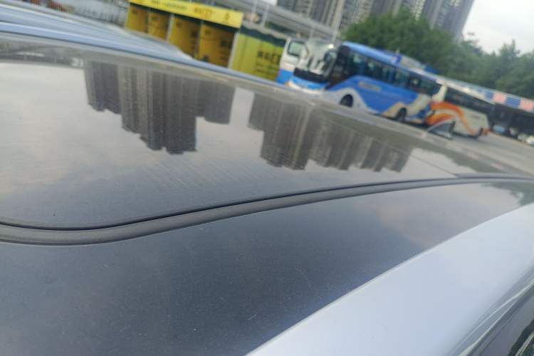 Used AION V 2020 80 MAX Edition Roof