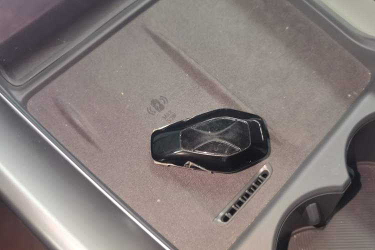 Used ARCFOX Alpha S5 2024 560MAX 185kW
