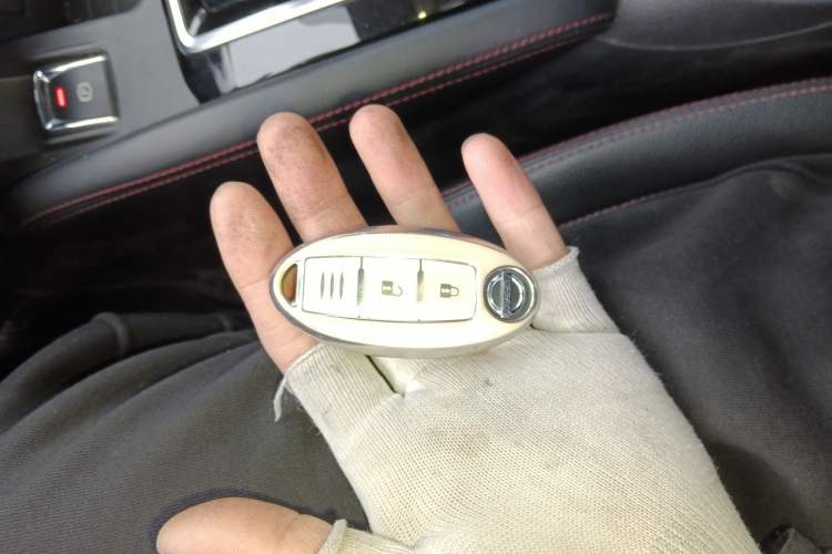 Used Nissan Qashqai 2022 2.0L CVT XV Premier Luxury Edition Interior 1