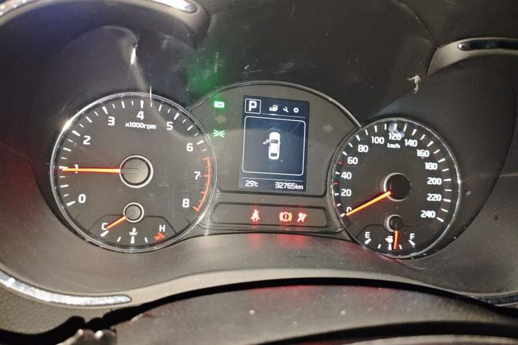 Used Kia K3 2017 1.6L Automatic 15th Anniversary Special Edition GLS Instrument Cluster