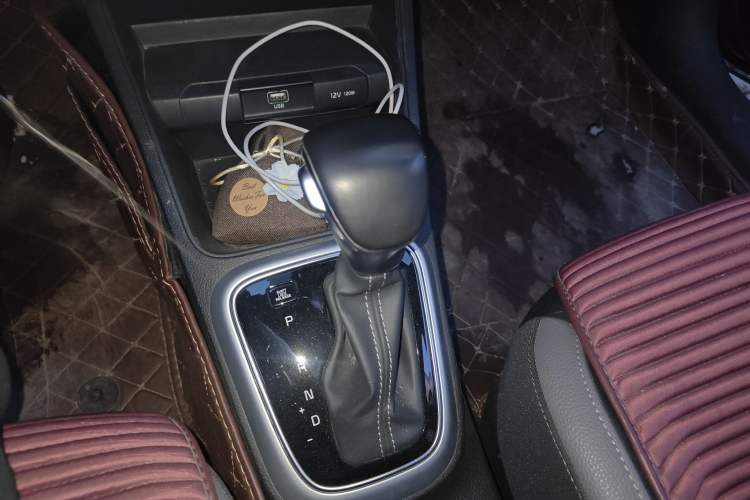 Used Kia kx1 Stonic 2019 1.4L Automatic Fun Edition China V Standard