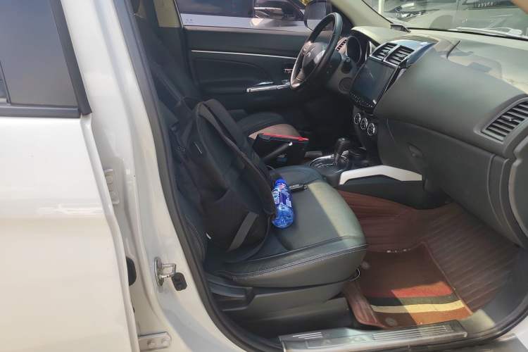 Used Mitsubishi ASX 2018 2.0L CVT Two-Wheel Drive Deluxe Edition