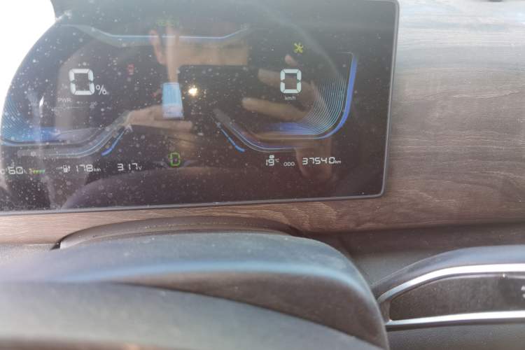 Used Ruichi EC75 2024 Pioneer Model I 50.38 kWh