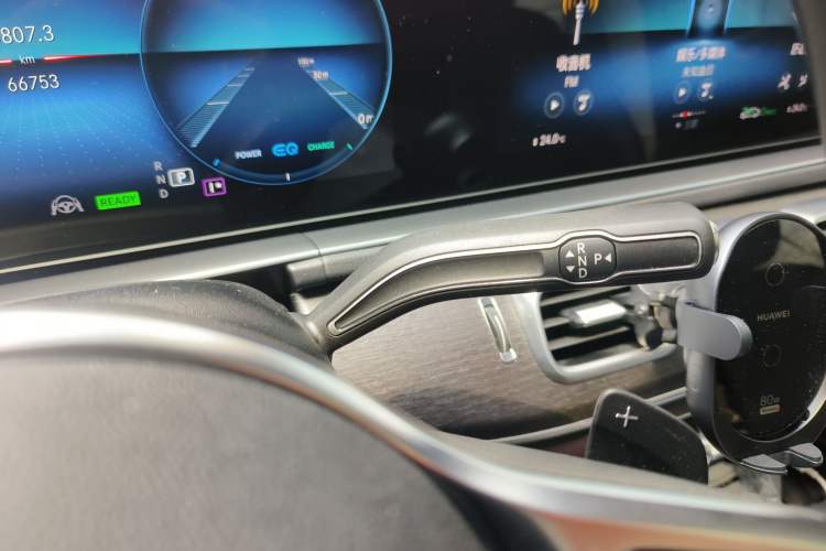 Used Mercedes-Benz GLE 2022 Refreshed GLE 450 4MATIC Luxury Edition Gear Lever