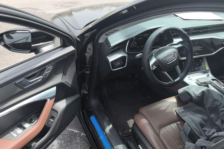 Used Audi A6L 2024 45 TFSI Prestige Elegant Edition
