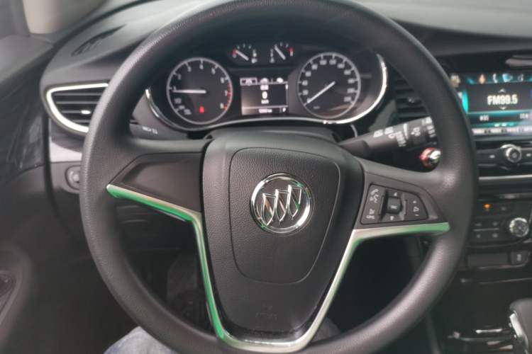 Used Buick Encore 2018 18T Automatic Two-Wheel Drive Urban Leading Model
