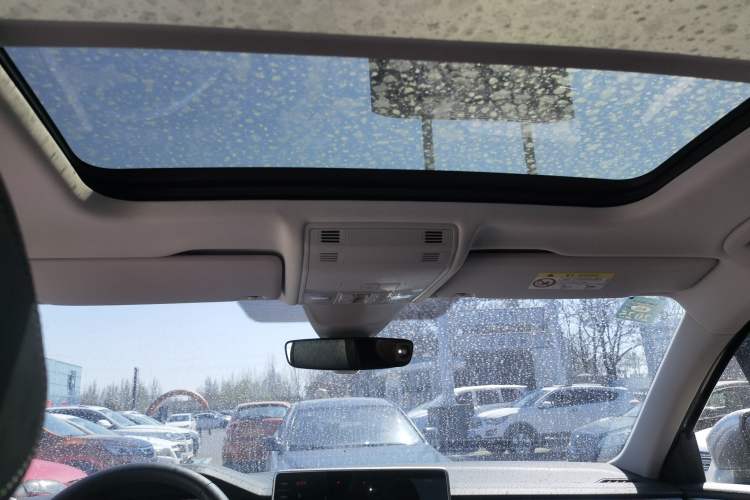 Used Volkswagen Tayron 2023 330TSI Two-Wheel-Drive R-Line High-Energy Version
