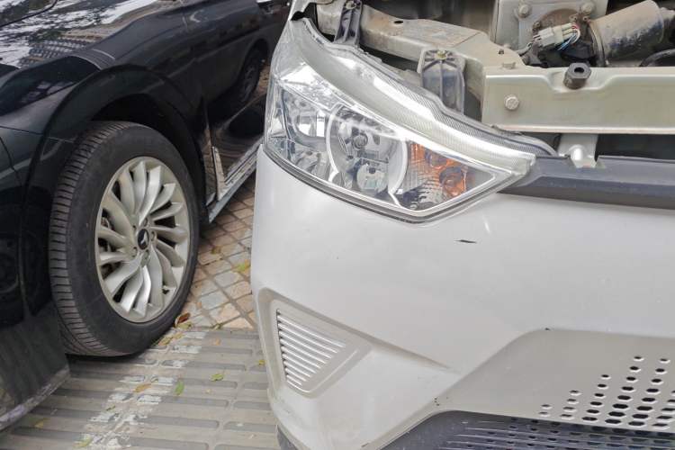 TDK.VehicleDetails.img