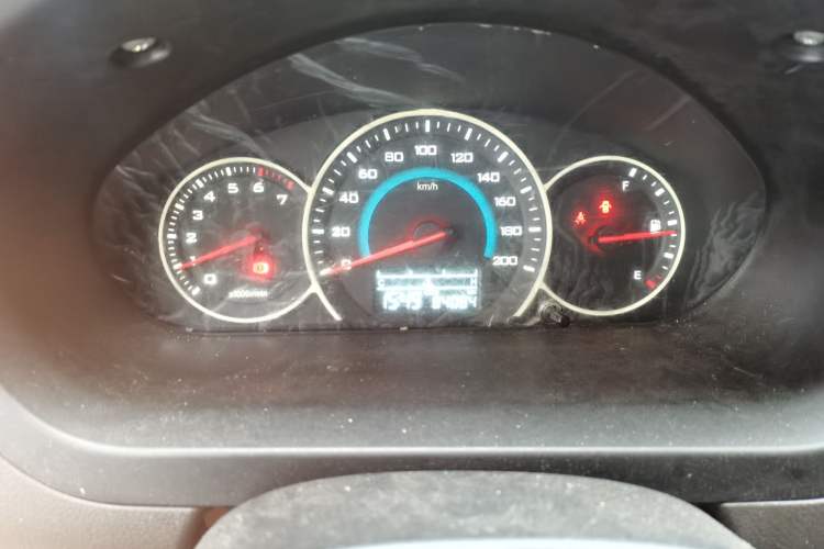 Used Wuling Rongguang V 2018 1.5L Standard Version
