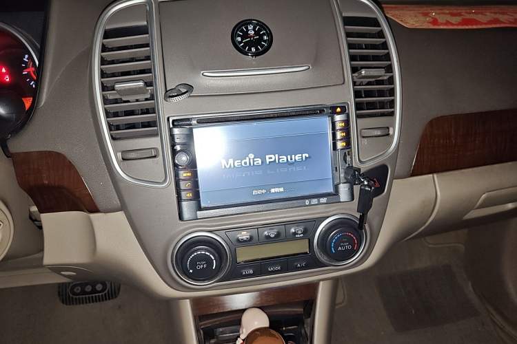 Used Nissan Sylphy 2009 1.6XL Automatic Luxury Sunroof Edition
