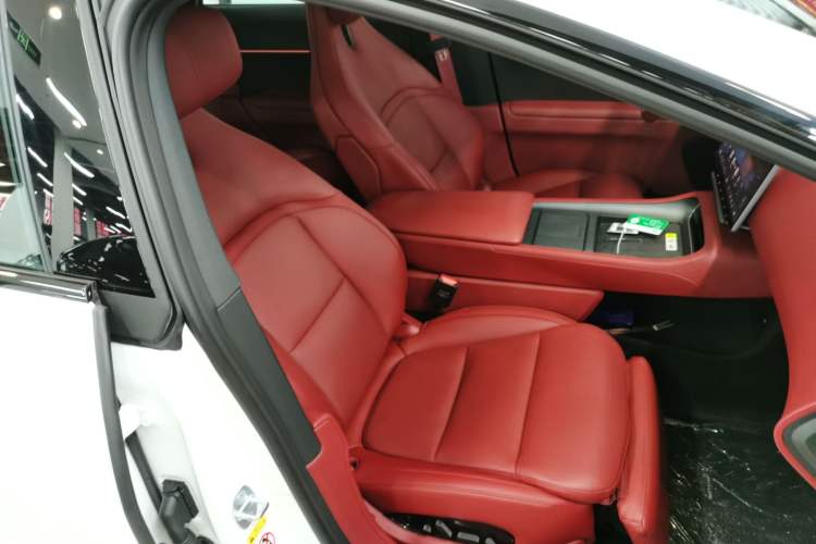 Used Avatr 12 2026 Ultra Pure-Electric All-Wheel-Drive Version
