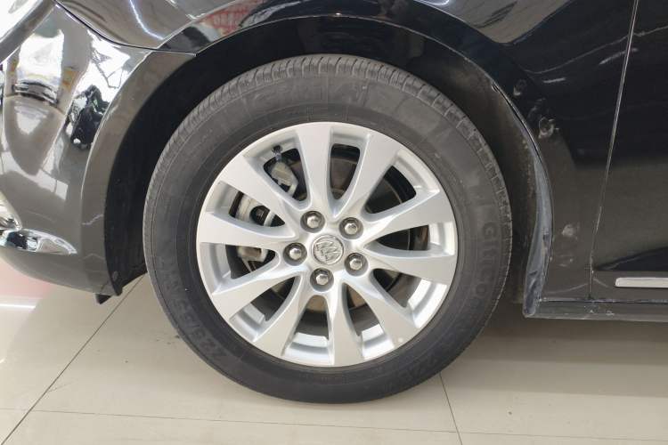 Used Buick LaCrosse 2013 2.4L SIDI Elite Comfort Version