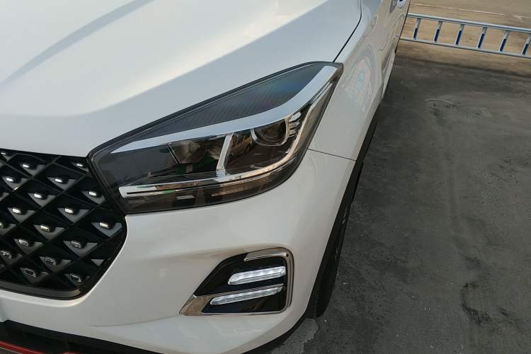 Used Chery Tiggo 5x 2022 Superhero Edition 1.5L CVT Fashion Model Left Front Headlight