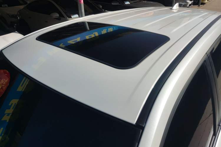 Used Toyota Corolla Cross 2023 2.0L Elite Edition Roof