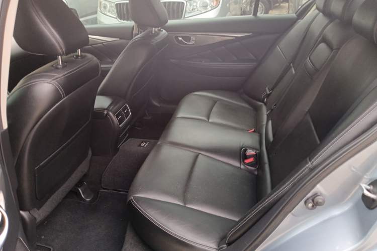 Used Infiniti Q50L 2016 2.0T Ambition Edition