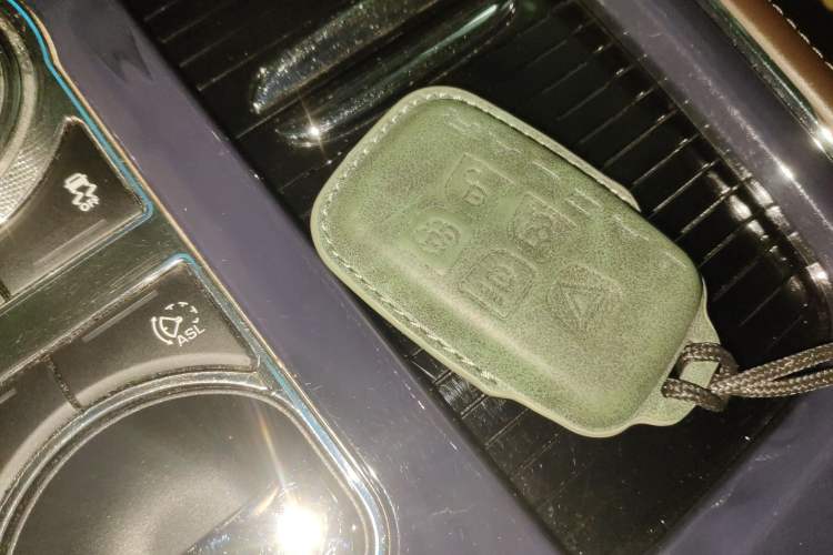 Used Jaguar XJ 2013 XJL 3.0 SC Panoramic Business Edition
