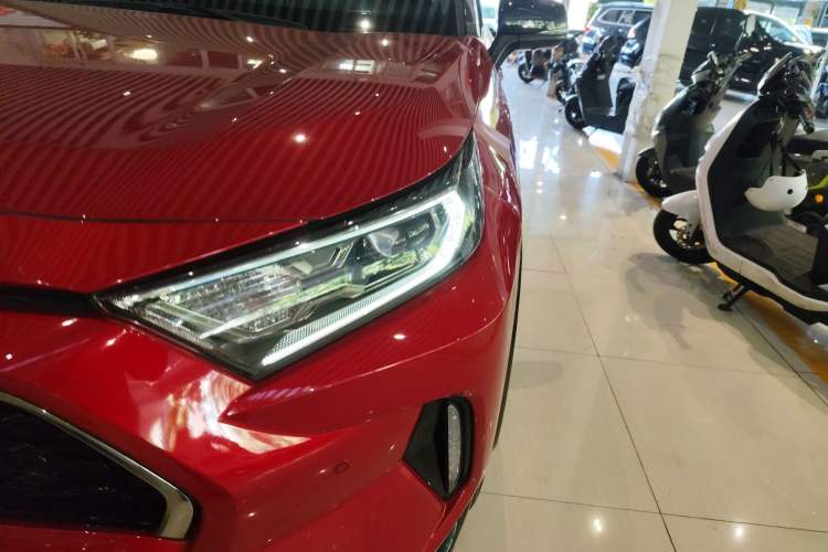 Used Toyota RAV4 Rongfang Plug-in Hybrid 2021 2.5L 4x4 Flagship Pro
