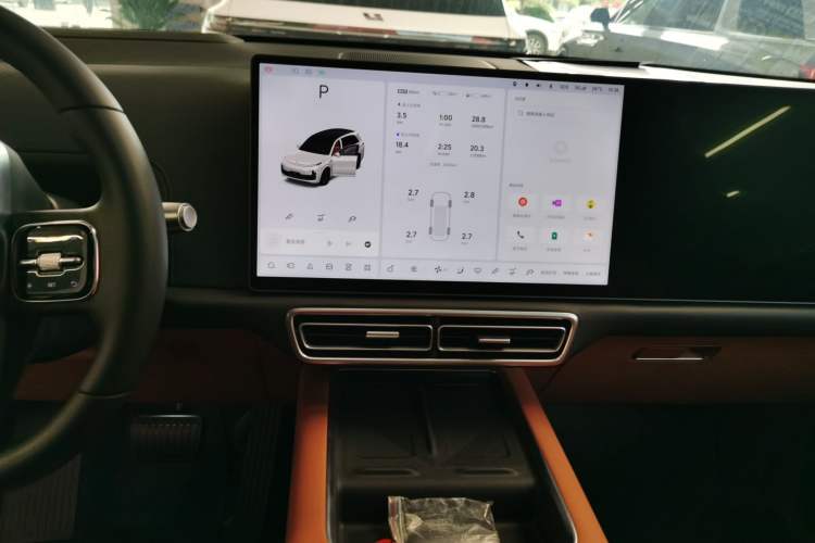 Used Li Auto L8 2025 Ultra Smart Refreshed Edition
