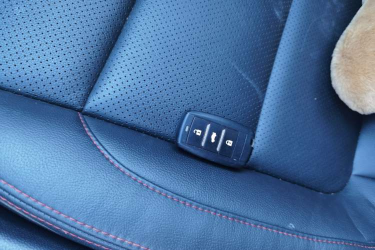 Used CHANGAN CS75 2014 1.8T Automatic Elite Model China IV Standard
