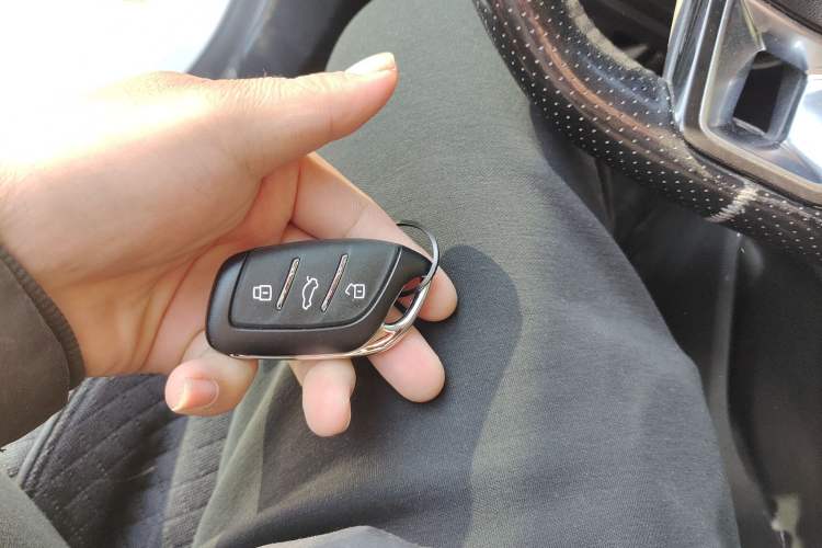 Used MG 5 2023 180 DVVT Manual Fashion Edition
