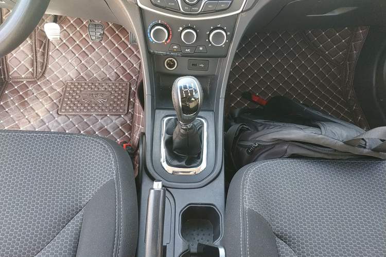 Used Chery Arrizo 3 2015 1.5L Manual Genuine Version
