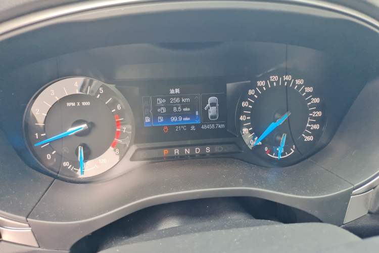 Used Ford Mondeo 2020 EcoBoost 200 Stylish Model Odometer Close Up