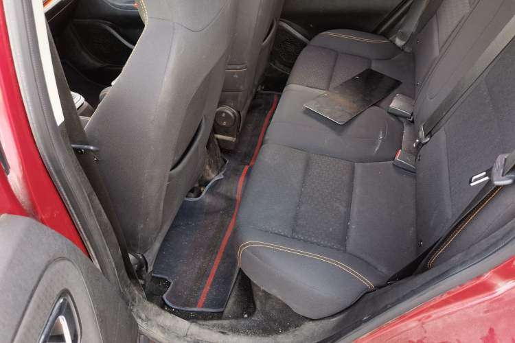 Used Geely Auto Vision X1 2017 1.3L Automatic Fun Edition
