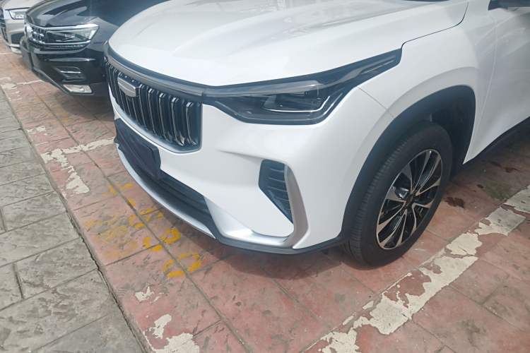 Used Geely Auto Emgrand X7 Sport 2026 Model 1.5TD Aspirational Left Front Headlight