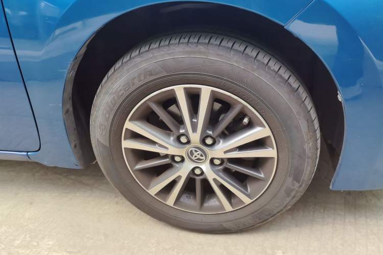 Used Toyota Levin 2014 1.6G CVT Elite Edition Right Front Wheel Hub