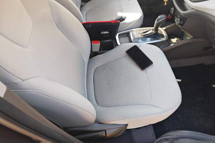 Used Chevrolet Lova RV 2016 1.5L Automatic Comfort Edition