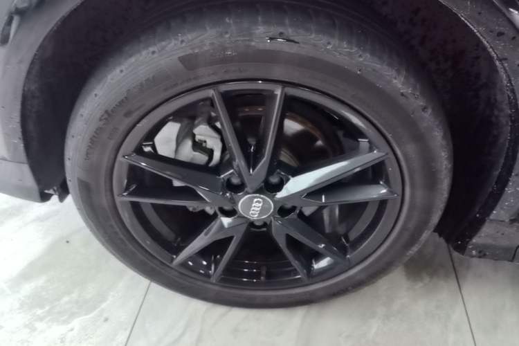 Used Audi Q2L 2018 35 TFSI Launch Exclusive Edition China VI

