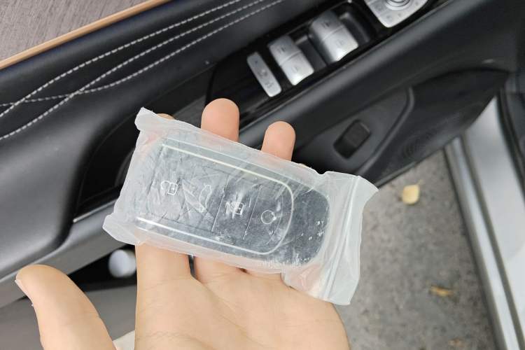 Used Chery Tiggo 9 C-DM 2025 1.5T 106KM Ultra-Comfort Edition 5 Seats Lithium-NMC
