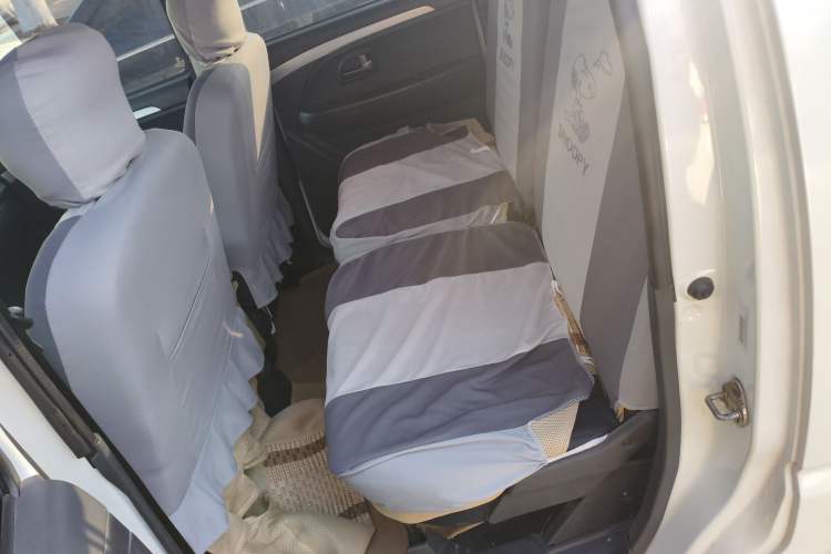 Used Suzuki Wagon R X5 2013 Cruise Edition 1.4L VVT Standard Model
