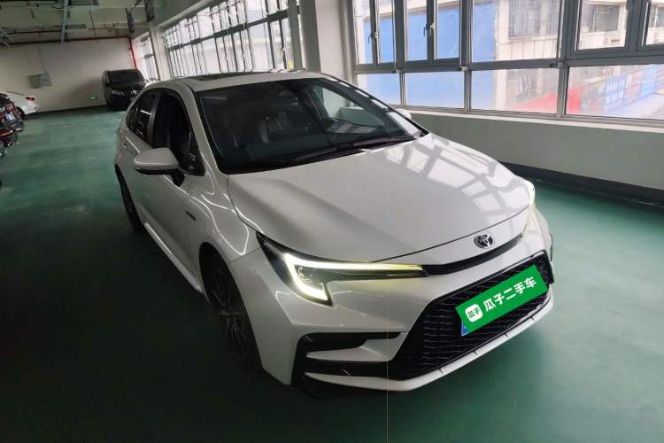 Used Toyota Levin 2023 Smart Electric Hybrid Dual-Engine 1.8L Sport Edition Front Right 45 Deg