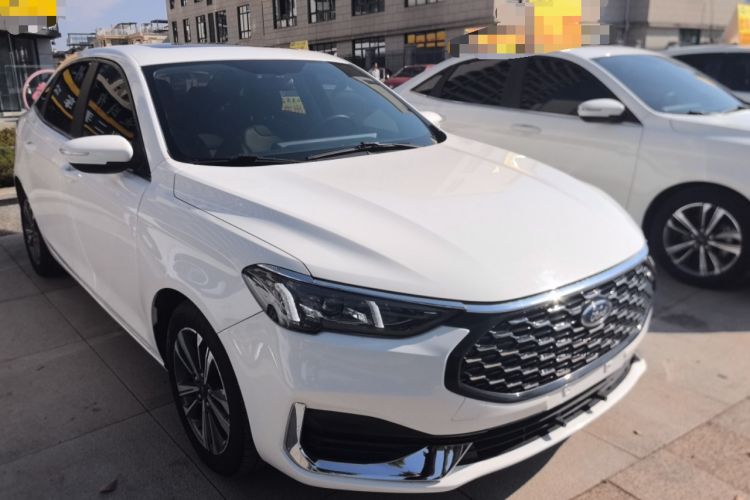 Used Ford Escort 2021 1.5L Automatic Diamond Edition Front Right 45 Deg