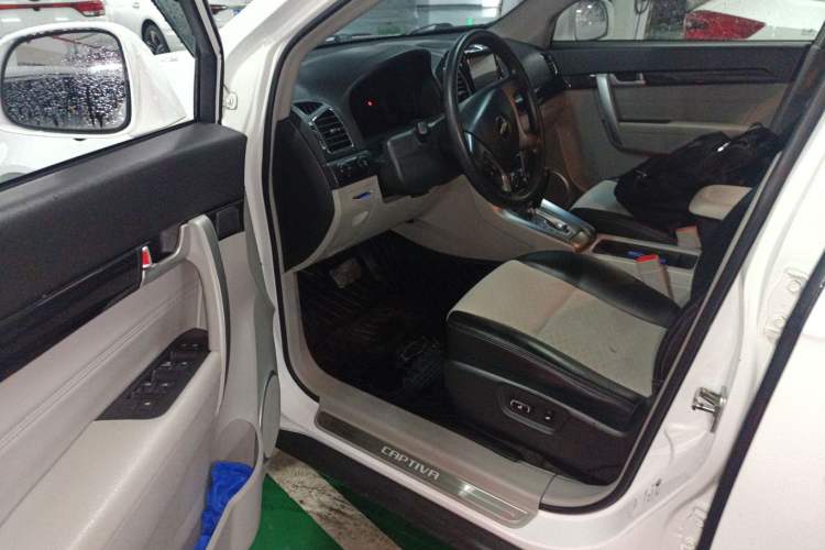 Used Chevrolet Captiva 2014 2.4L Two-Wheel Drive City Edition 5 Seats