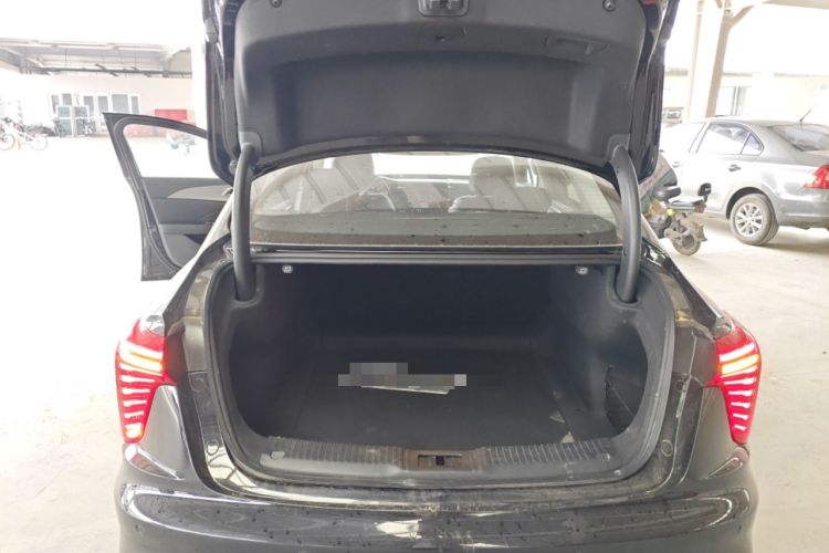 Used Hongqi H5 2024 1.5T DCT Smart Connect Flagship Edition
