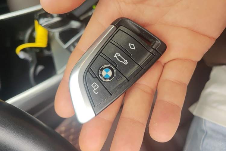 Used BMW 3 Series 2020 330Li xDrive M Sport Night Edition Vehicle Key