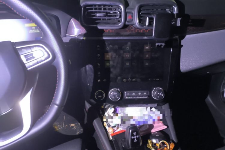 Used Lynk & Co 02 2018 1.5T DCT Two-Wheel Drive Pro Version China V Emission Standard Audio And AC Panel