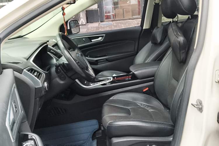 Used Ford Edge 2016 EcoBoost 245 Four-Wheel Drive Titanium 7-Seater