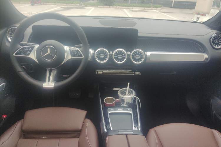 Used Mercedes-Benz GLB 2025 GLB 220 Sport Edition
