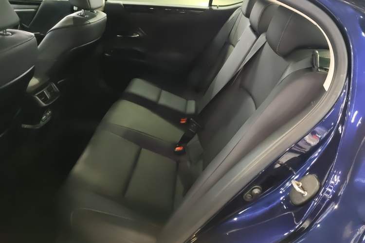 Used Lexus ES 2023 260 Excellence Edition