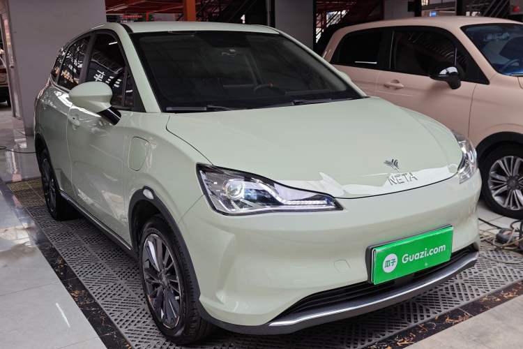 Used NETA V 2022 Chao 400 Lite Front Right 45 Deg