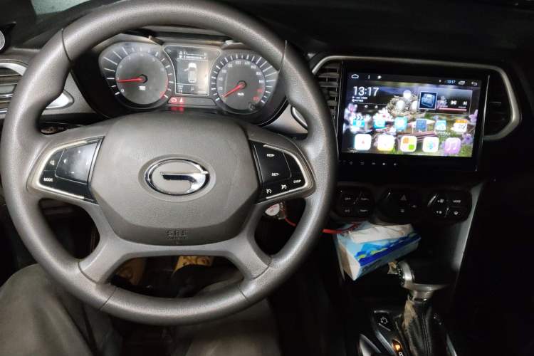 Used GAC Trumpchi GS4 2016 235T G-DCT Elite Edition Audio And AC Panel