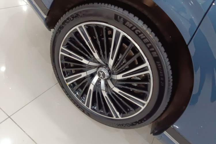 Used XPeng G9 2025 625 Long-Range Max