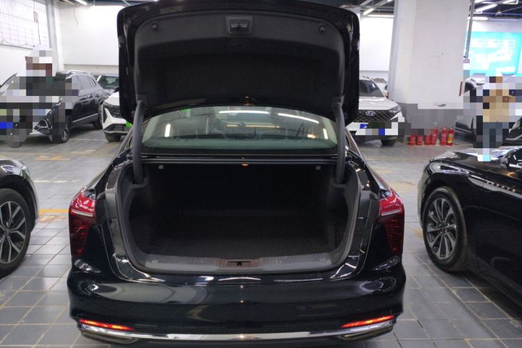 Used Hongqi H5 2024 1.5T DCT Smart Connect Flagship Edition Trunk