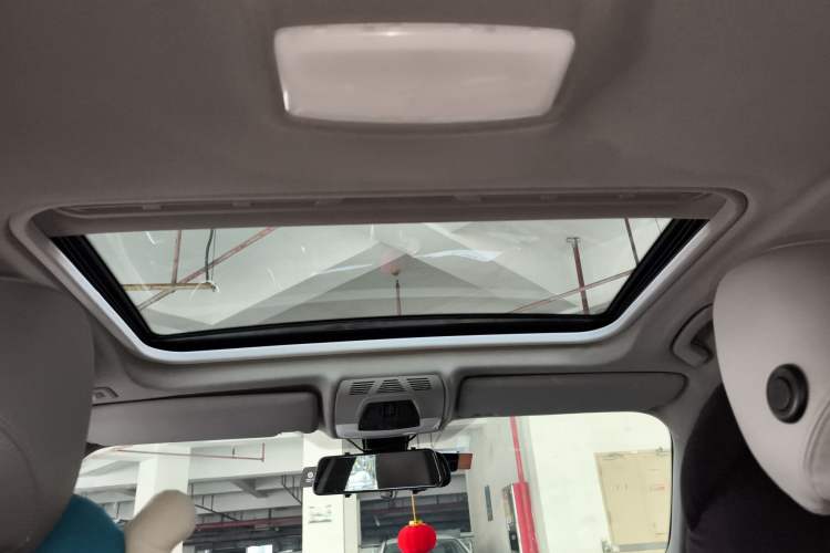 Used BMW 3 Series 2013 320i Sport Design Package
