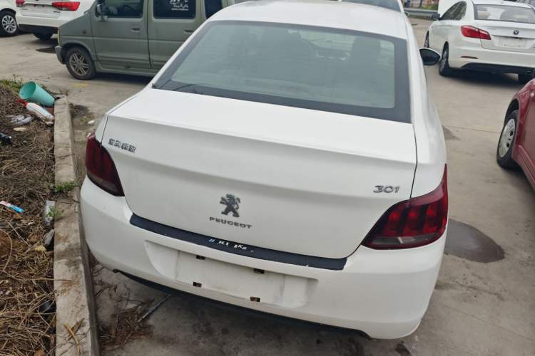 Used Peugeot 301 2017 1.6L Manual Comfort Edition
